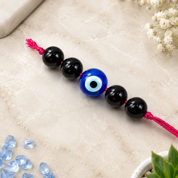 Sulemani-Hakik-with-Evil-eye-02
