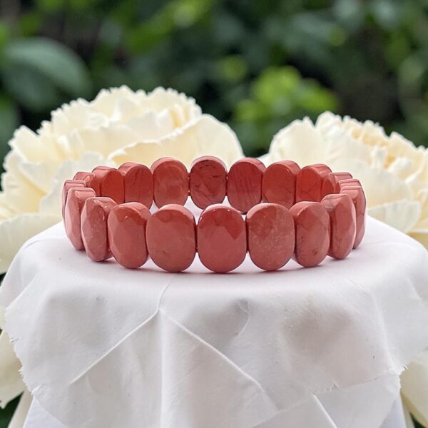 red-jasper-oval-faceted-crystal-bracelet-02